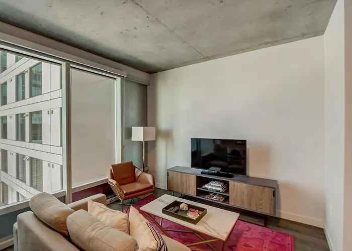 Appart hôtel In Downtown 4*